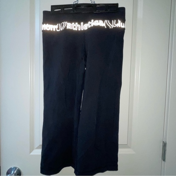 Reversible Lululemon Capris - Picture 1 of 4